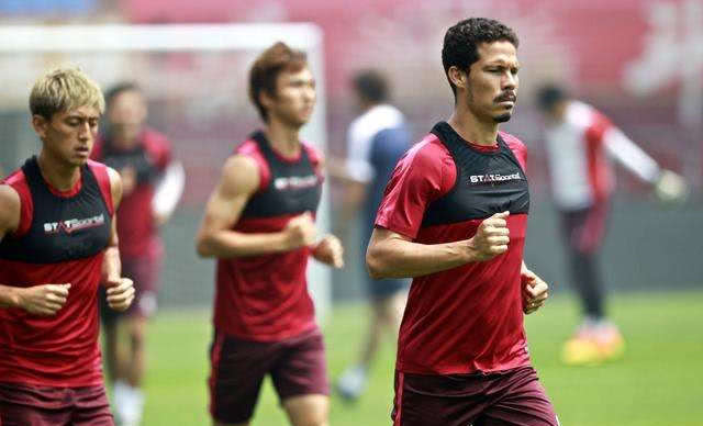 九游-清晨中超传出新动向；尤文图斯扳平良机；管理层表态——悬念犹存；训练强度明显提升的简单介绍